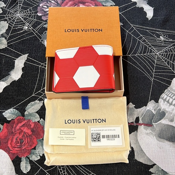 2018 LOUIS VUITTON FIFA COLLECTION WORLD CUP EPI RED/WHITE ROGUE SLENDER WALLET - Picture 4 of 13